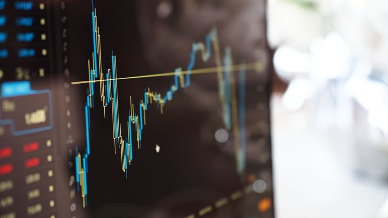 Цена нефти Brent опустилась ниже  впервые с 27 марта