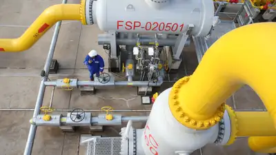 На совещании у премьера обсудили ход строительства газоперерабатывающих заводов в Казахстане